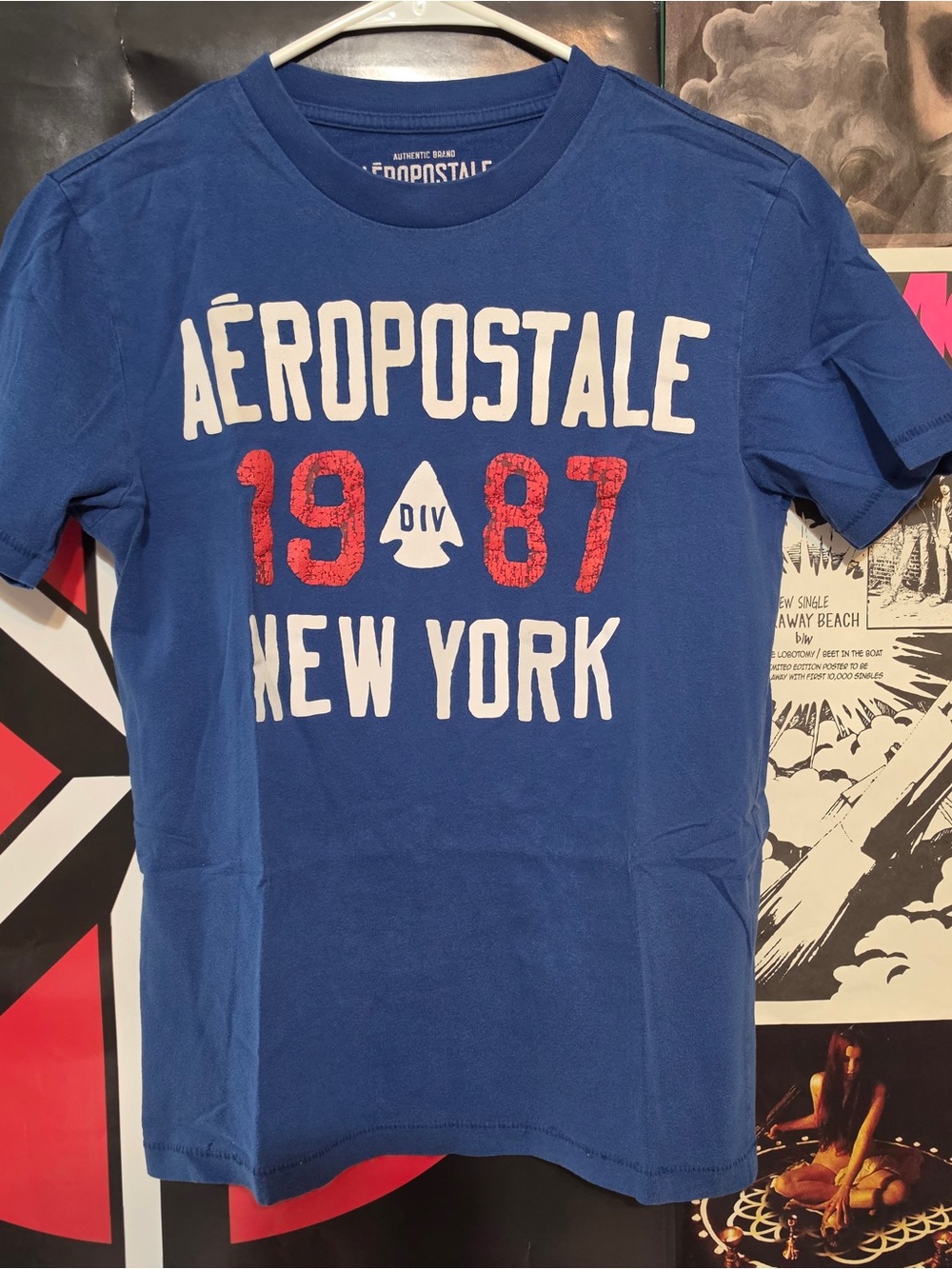 Y2k skate style Aeropostale shirt
